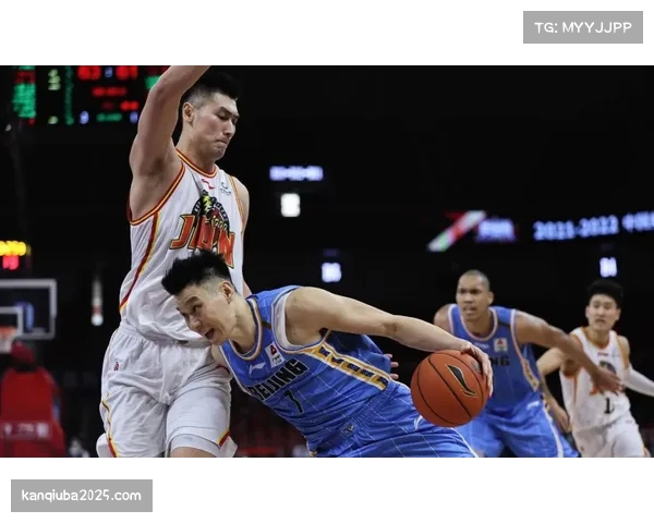 业余联赛借鉴NBA防守策略，“区域联防”在基层比赛中的运用增加